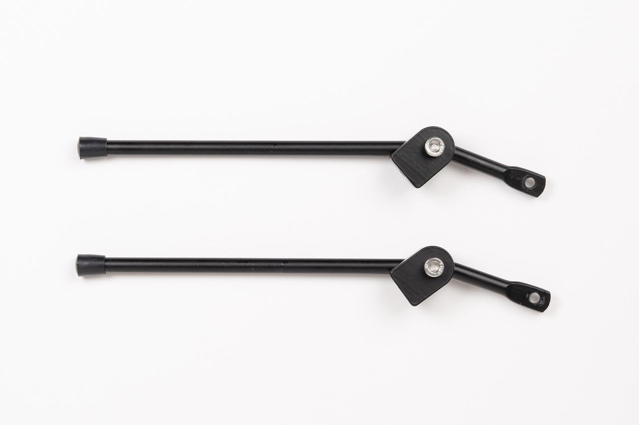 Black extenders from above