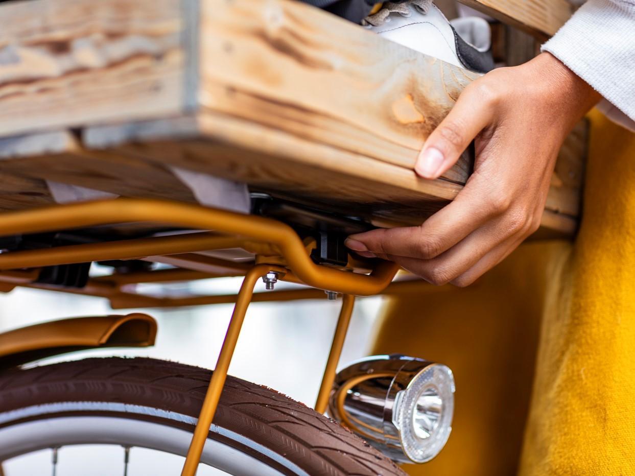 AtranVelo WOODY Basket on Rack