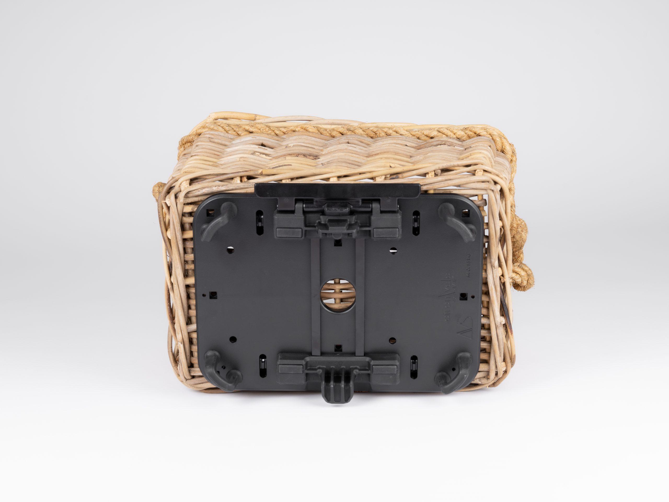 bike adaptor on basket in studio