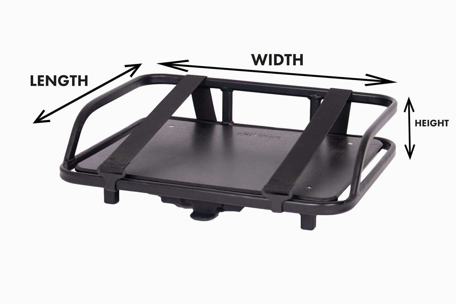 Measurement instruction of a crate in a studio