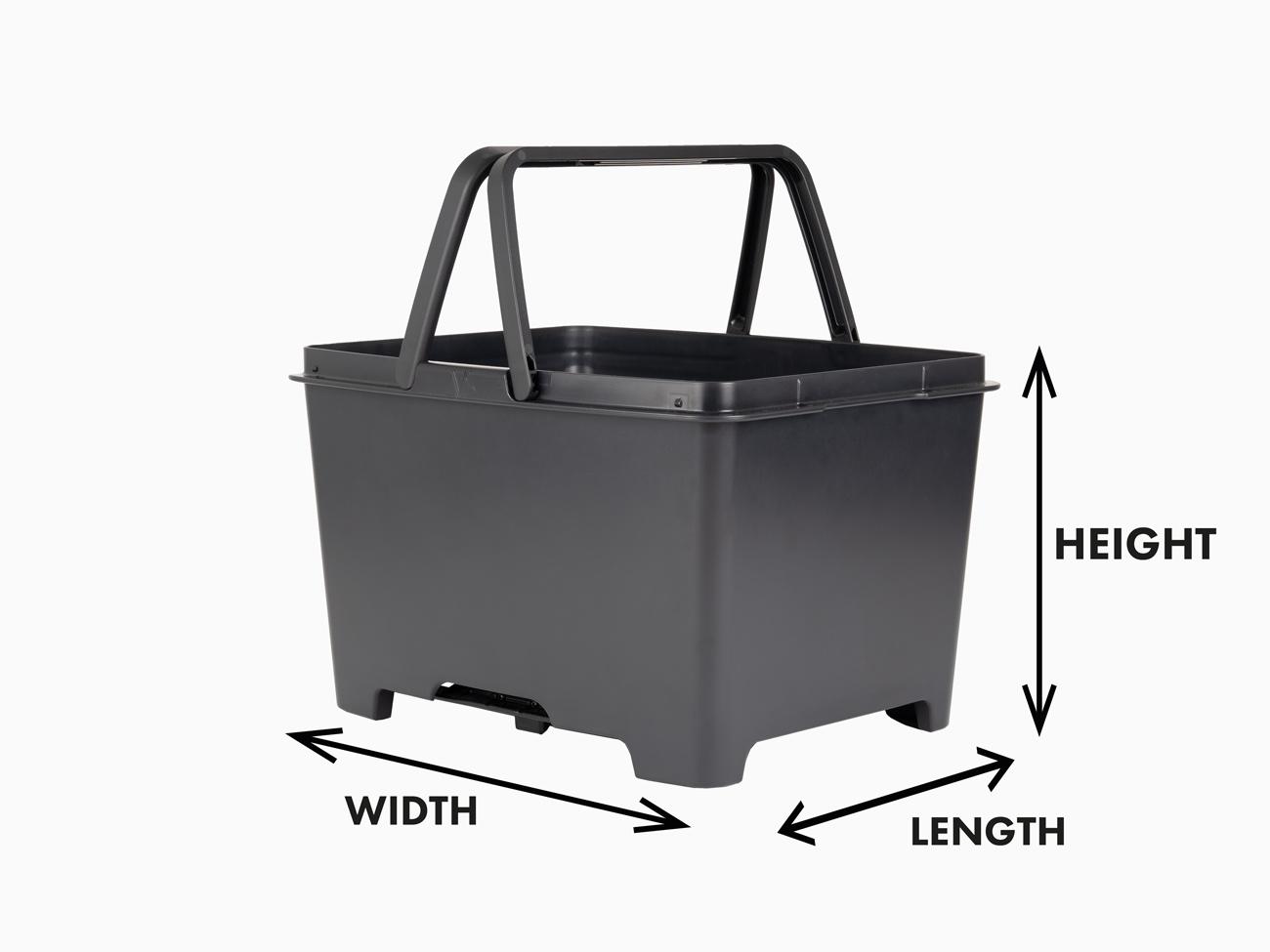 Measurement instruction of a crate in a studio